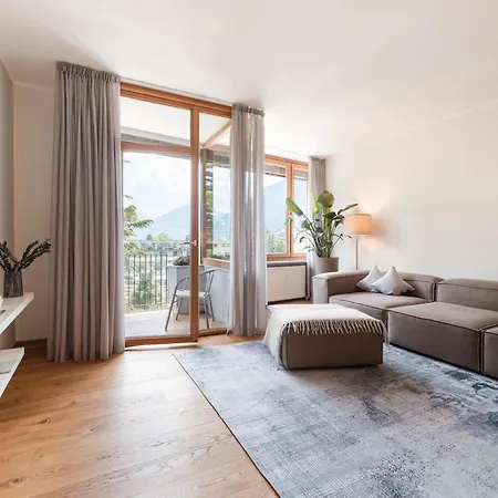 Promenaden Lounge * Meran