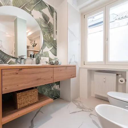 Promenaden Lounge Apartment *