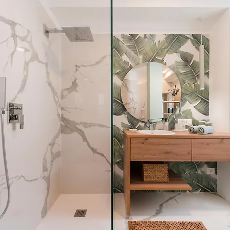 Апартаменти Promenaden Lounge *